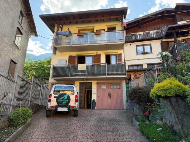 Quadrilocale in vendita a Malonno vicolo bello 1