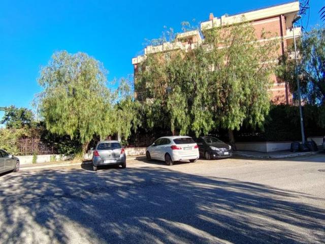 Quadrilocale in vendita a Manfredonia via Giuseppe Brigida, 20