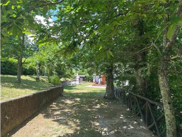 Quadrilocale in vendita a Marliana via Mammianese, 15, Goraiolo