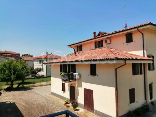 Quadrilocale in vendita a Medicina via Paolo Filippini, Villa Fontana
