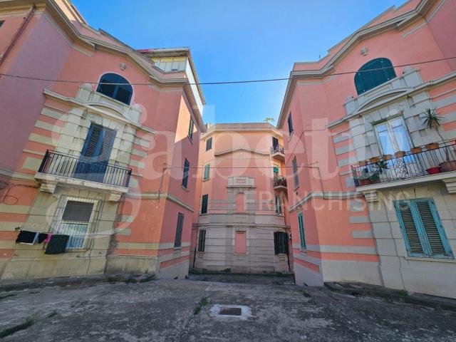 Quadrilocale in vendita a Messina