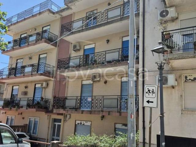 Quadrilocale in vendita a Messina via Comunale Tipoldo, Mili
