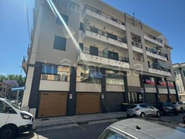 Quadrilocale in vendita a Messina via Lodi, 283/b, Quartiere Lombardo