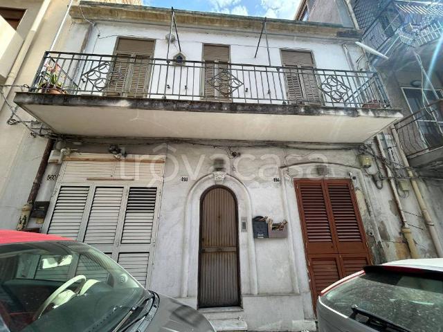 Quadrilocale in vendita a Messina via Palermo, Camaro Superiore