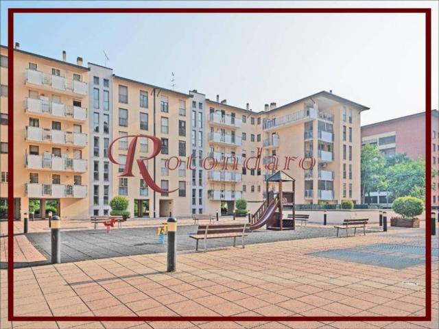Quadrilocale in vendita a Milano via Carlo Bazzi, Pezzotti Meda