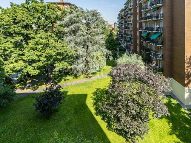 Quadrilocale in vendita a Milano via Celio, 2, San Siro