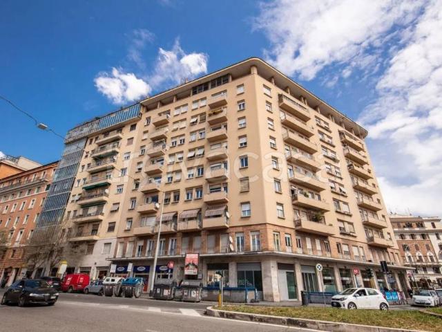 Quadrilocale in vendita a Milano via Crescenzago s.n.c Parco lambro