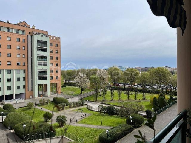 Quadrilocale in vendita a Milano via Angelo Rizzoli, 49, Crescenzago
