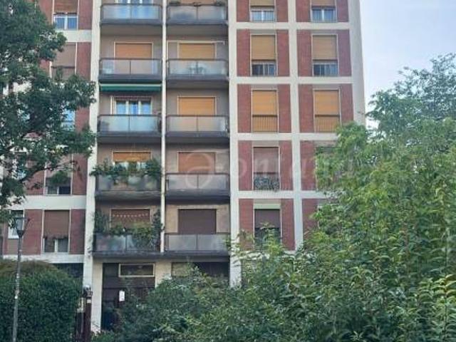 Quadrilocale in vendita a Milano via Don Carlo Gnocchi, San Siro