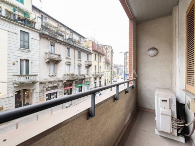 Quadrilocale in vendita a Milano via Lorenzo Bartolini, 52, Certosa