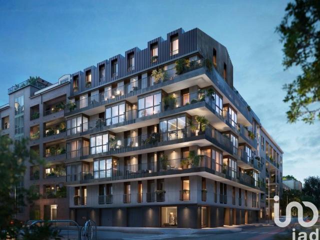 Quadrilocale in vendita a Milano via Soffredini, 47, Villa San Giovanni
