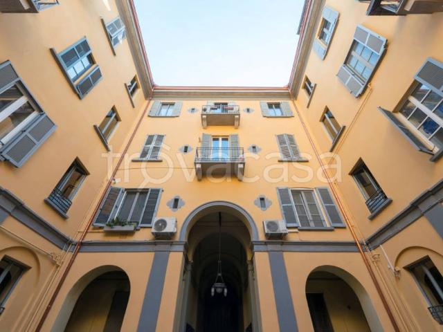 Quadrilocale in vendita a Milano via Pace, 23, Guastalla