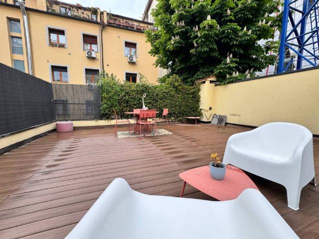 Quadrilocale in vendita a Milano via Varese, 14, Moscova