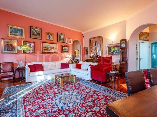 Quadrilocale in vendita a Milano, Isola