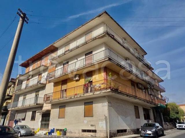 Quadrilocale in vendita a Misterbianco via Salvador Allende, 26