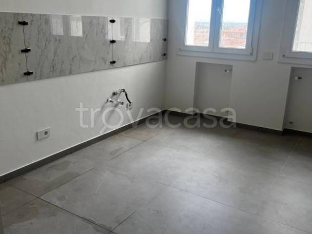 Quadrilocale in vendita a Modena via Giuseppe Fregni, Sant'Agnese Università