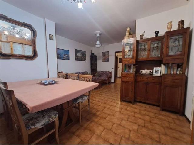 Quadrilocale in vendita a Modena, Morane Contrada
