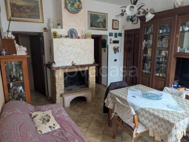 Quadrilocale in vendita a Momigno, Marliana