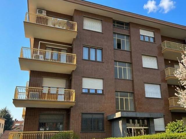 Quadrilocale in vendita a Moncalieri