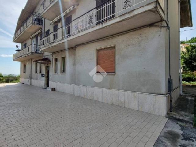 Quadrilocale in vendita a Monsampolo del Tronto
