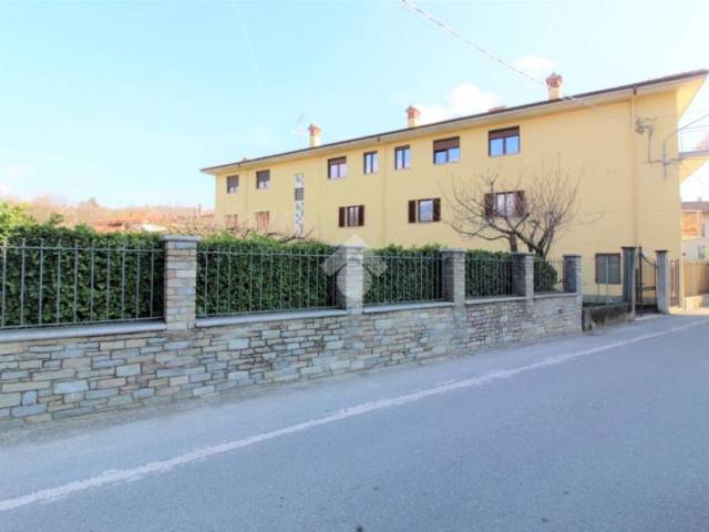 Quadrilocale in vendita a Montalto Dora via roma, 43