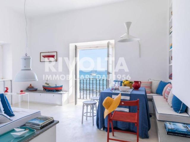 Quadrilocale in vendita a Monte Argentario, Porto Santo Stefano