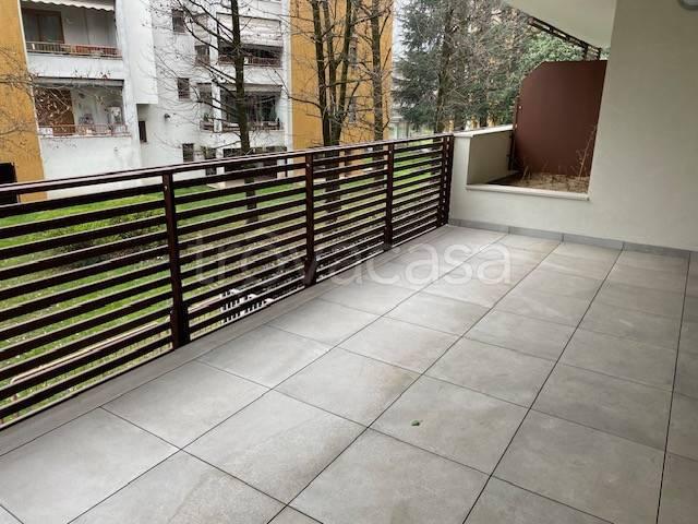 Quadrilocale in vendita a Monza via Antonio Pacinotti, 10, San Carlo Stazione