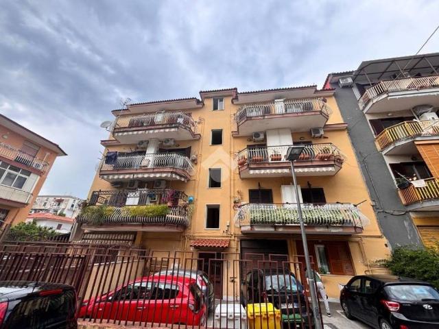 Quadrilocale in vendita a Napoli, Chiaiano