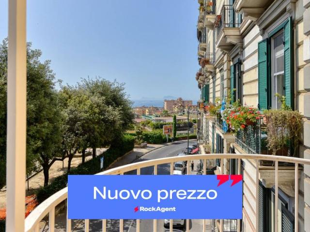 Quadrilocale in vendita a Napoli corso Vittorio Emanuele, Piazza Amedeo Parco Margherita