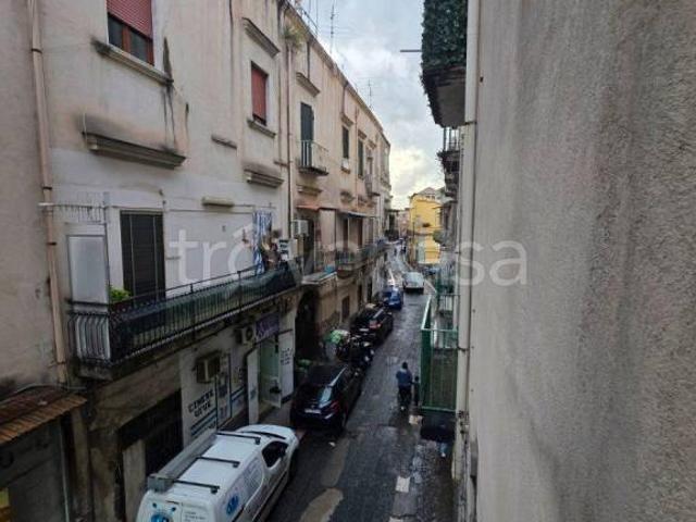 Quadrilocale in vendita a Napoli corso Sirena, 97, Barra