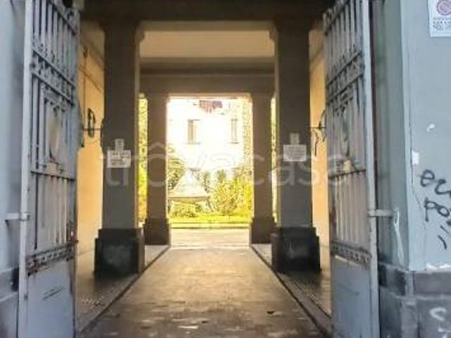 Quadrilocale in vendita a Napoli piazza Quattro Giornate, Vomero