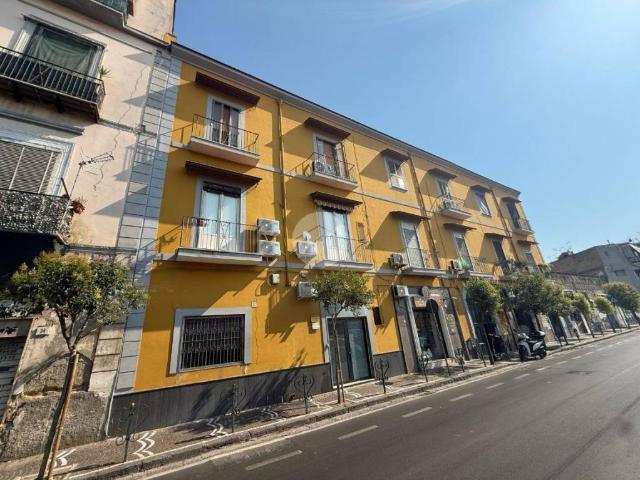 Quadrilocale in vendita a Napoli, San Giovanni a Teduccio