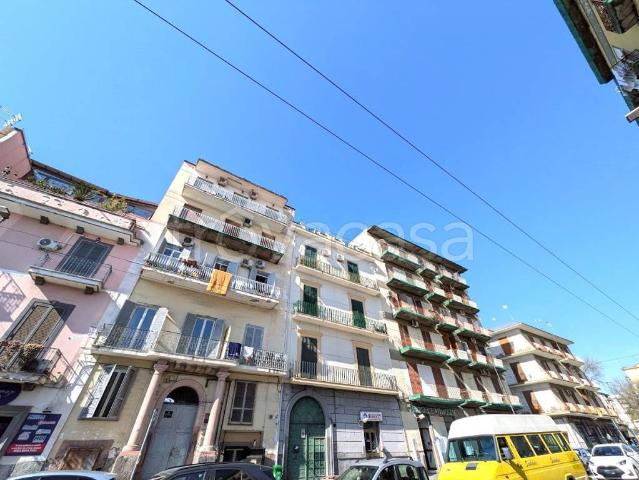 Quadrilocale in vendita a Napoli, Secondigliano