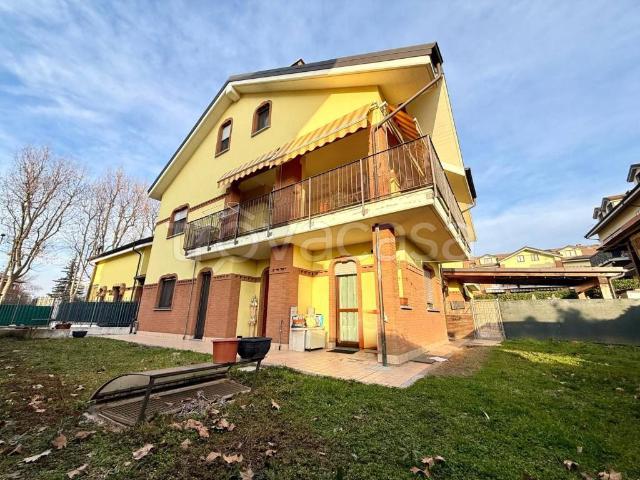 Quadrilocale in vendita a Nichelino viale Giacomo Matteotti