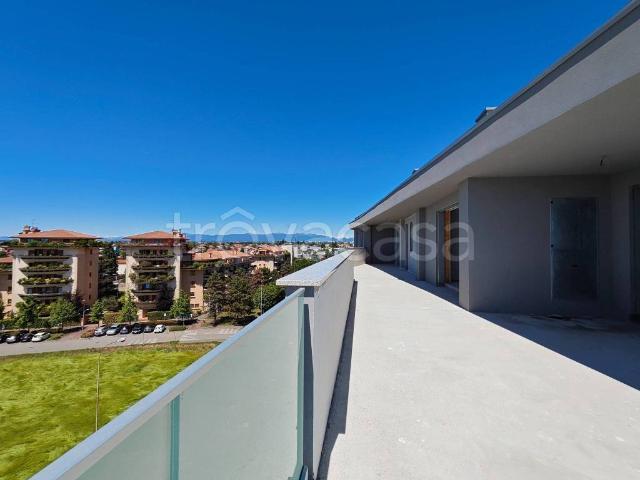 Quadrilocale in vendita a Nova Milanese