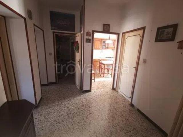Quadrilocale in vendita a Orbetello via Donatori Del Sangue