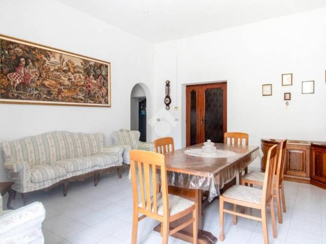Quadrilocale in vendita a Ortona via Leone Acciaiuoli