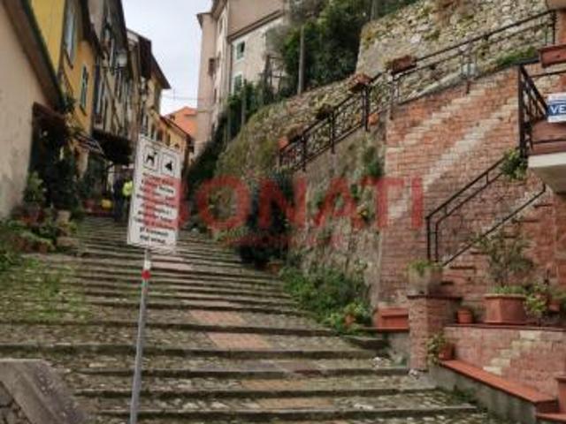 Quadrilocale in vendita a Arcola
