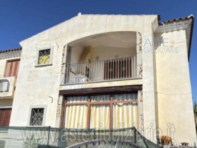 Quadrilocale in vendita a Budoni