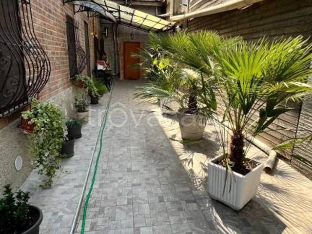 Quadrilocale in vendita a Busto Arsizio piazza San Donato, Sacconago