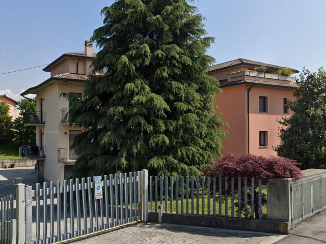 Quadrilocale in vendita a Bagnatica