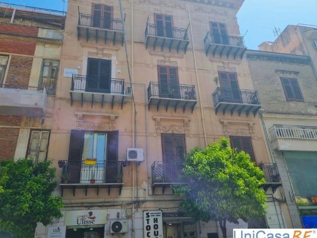 Quadrilocale in vendita a Bagheria corso Butera 505