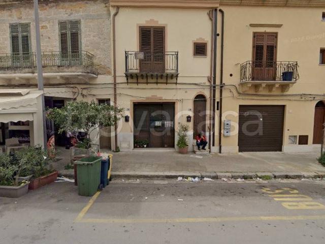 Quadrilocale in vendita a Bagheria via Consolare, 14