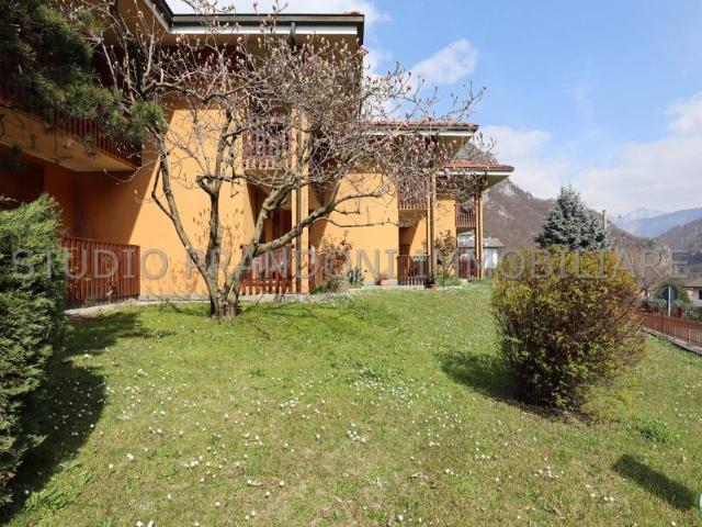 Quadrilocale in vendita a Ballabio via Aurelio Saffi, 2