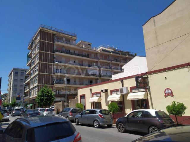 Quadrilocale in vendita a Barcellona Pozzo di Gotto via Guglielmo Marconi, 75