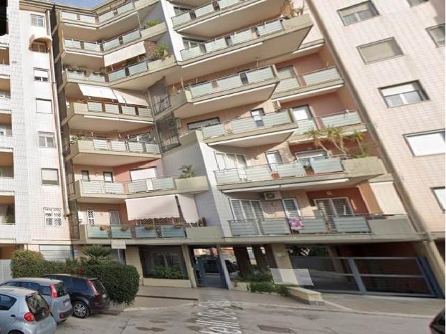 Quadrilocale in vendita a Bari