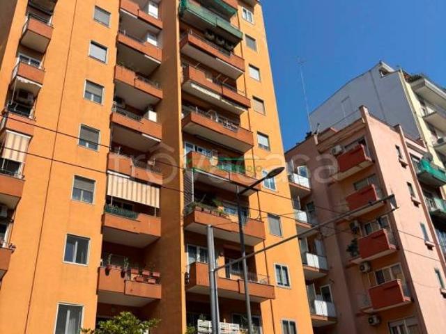 Quadrilocale in vendita a Bari viale Unità d'Italia, 48, San Pasquale