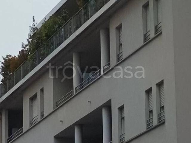 Quadrilocale in vendita a Bergamo, Stazione