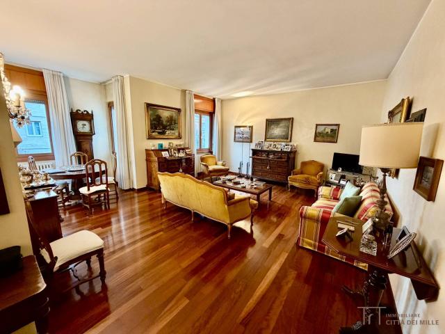 Quadrilocale in vendita a Bergamo, Poste
