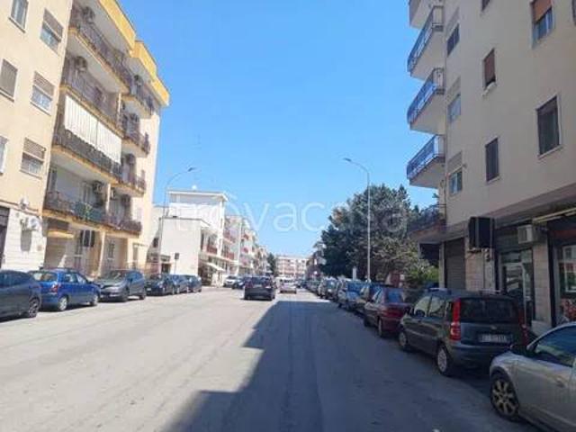 Quadrilocale in vendita a Bitonto via Domenico Ricapito